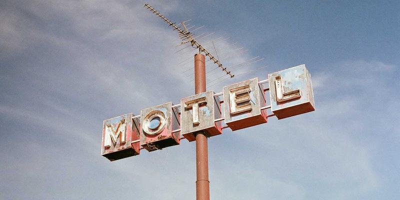 认领这只鸟84：解码孟菲斯风格，唤醒日常生活的艺术灵感