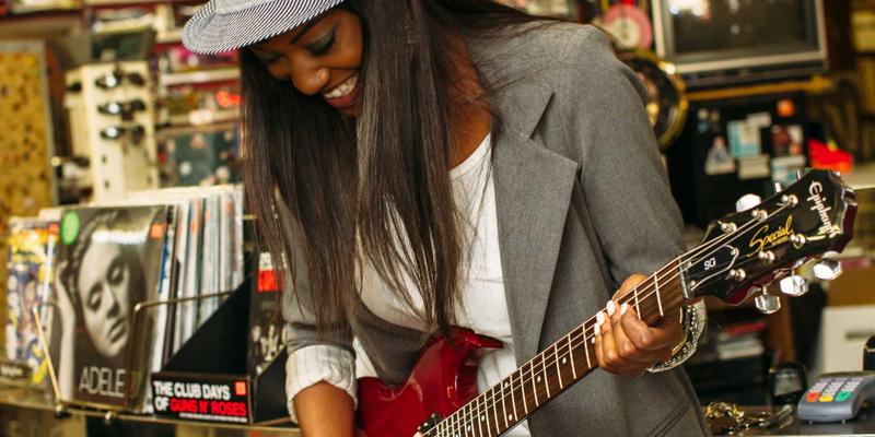 认领这只鸟的心理学分析：为什么人们需要情感投射与生活灵感